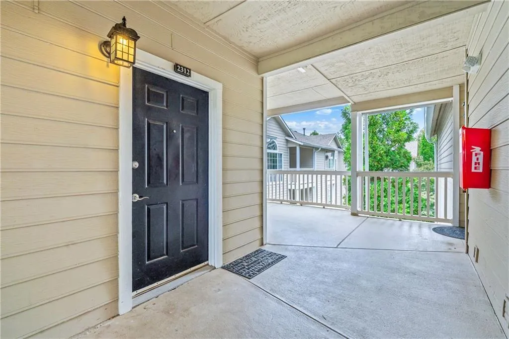 1250 Parkwood Circle Se Unit 2312, Atlanta, Georgia 30339, 1 Bedroom Bedrooms, ,1 BathroomBathrooms,Residential,For Sale,1250 Parkwood Circle Se Unit 2312,7639058
