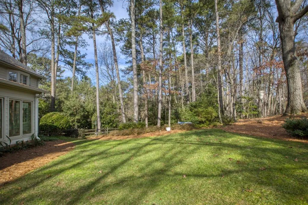 230 Cameron Ridge Drive, Sandy Springs, Georgia 30328, 4 Bedrooms Bedrooms, ,3 BathroomsBathrooms,Residential,Sold,230 Cameron Ridge Drive,6826505