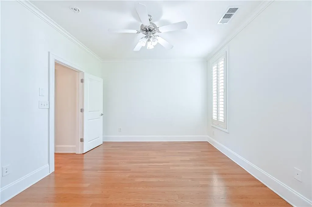 197 Le Gran Court, Sandy Springs, Georgia 30328, 2 Bedrooms Bedrooms, ,2 BathroomsBathrooms,Residential,Sold,197 Le Gran Court,7056110