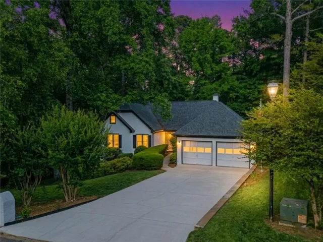 1190 St Ives Ct, Suwanee, Georgia 30024