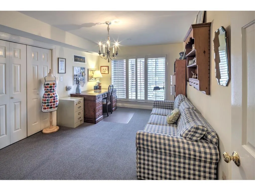 140 E Chambord Drive Nw, Atlanta, Georgia 30327, 6 Bedrooms Bedrooms, ,6 BathroomsBathrooms,Residential,Sold,140 E Chambord Drive Nw,5898730