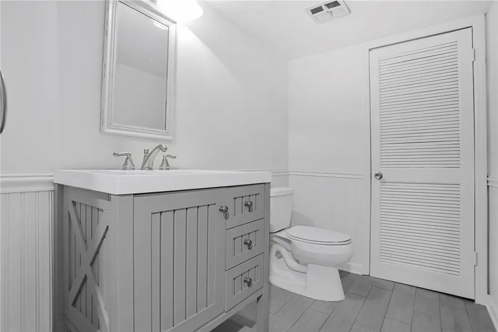 3036 Vinings Ferry Drive Se, Atlanta, Georgia 30339, 2 Bedrooms Bedrooms, ,2 BathroomsBathrooms,Residential,For Sale,3036 Vinings Ferry Drive Se,7619090
