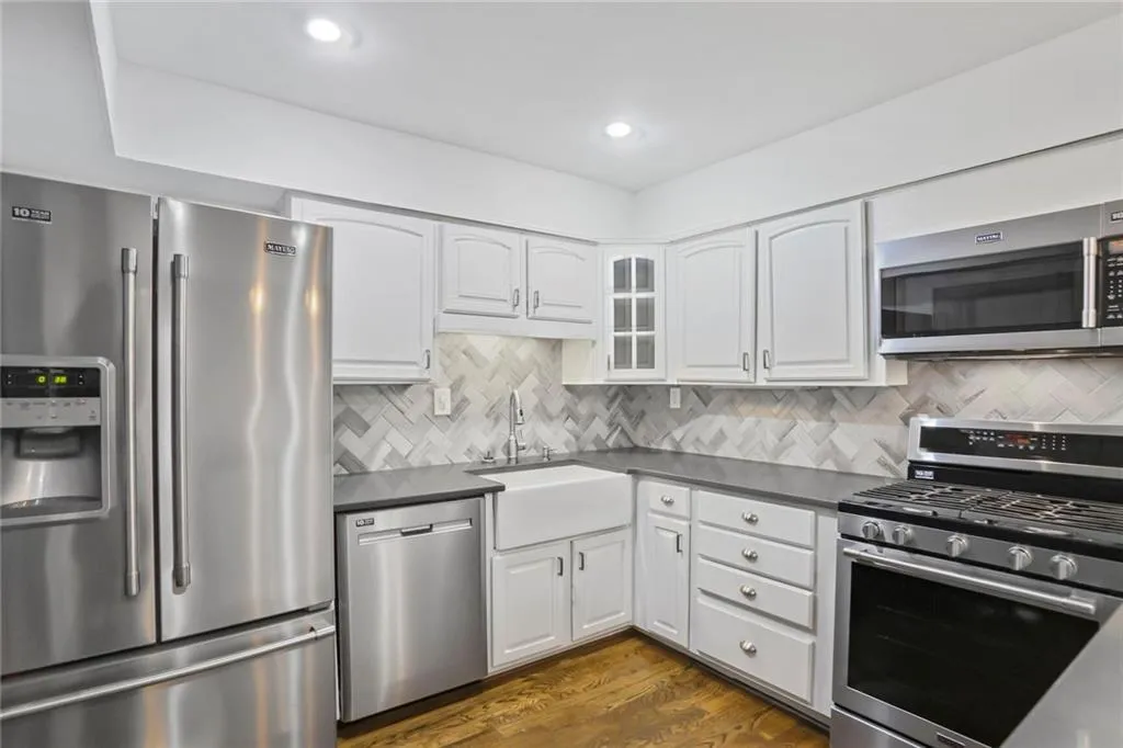 3036 Vinings Ferry Drive Se, Atlanta, Georgia 30339, 2 Bedrooms Bedrooms, ,2 BathroomsBathrooms,Residential,For Sale,3036 Vinings Ferry Drive Se,7619090