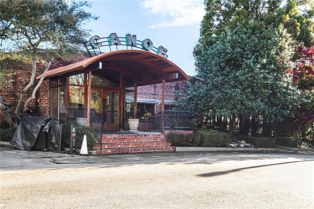 3036 Vinings Ferry Drive Se, Atlanta, Georgia 30339, 2 Bedrooms Bedrooms, ,2 BathroomsBathrooms,Residential,For Sale,3036 Vinings Ferry Drive Se,7619090
