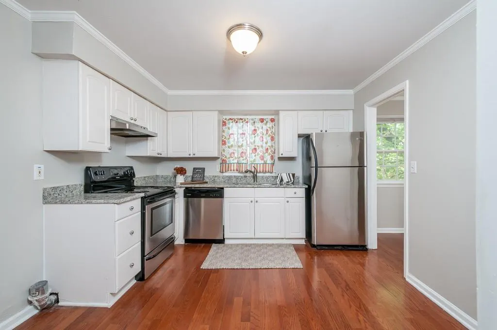 6520 Roswell Road Unit 78, Atlanta, Georgia 30328, 3 Bedrooms Bedrooms, ,2 BathroomsBathrooms,Residential,Sold,6520 Roswell Road Unit 78,5695749