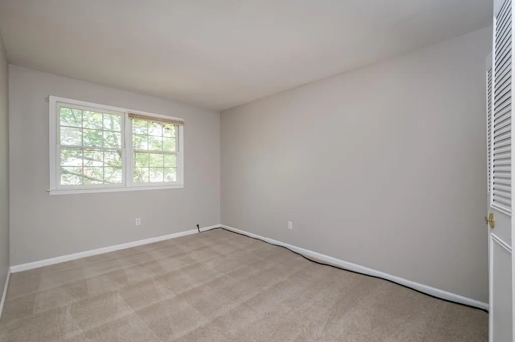 6520 Roswell Road Unit 78, Atlanta, Georgia 30328, 3 Bedrooms Bedrooms, ,2 BathroomsBathrooms,Residential,Sold,6520 Roswell Road Unit 78,5695749