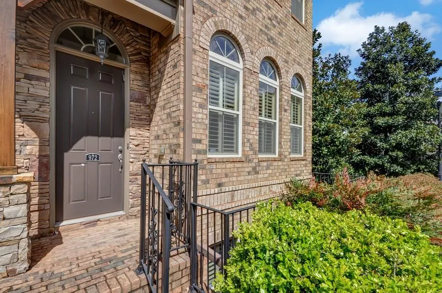 972 Telfair Close, Sandy Springs, Georgia 30350, 3 Bedrooms Bedrooms, ,3 BathroomsBathrooms,Residential,Sold,972 Telfair Close,5980070