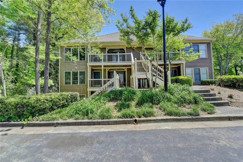 208 Abingdon Way, Sandy Springs, Georgia 30328, 1 Bedroom Bedrooms, ,1 BathroomBathrooms,Residential,Sold,208 Abingdon Way,6872314