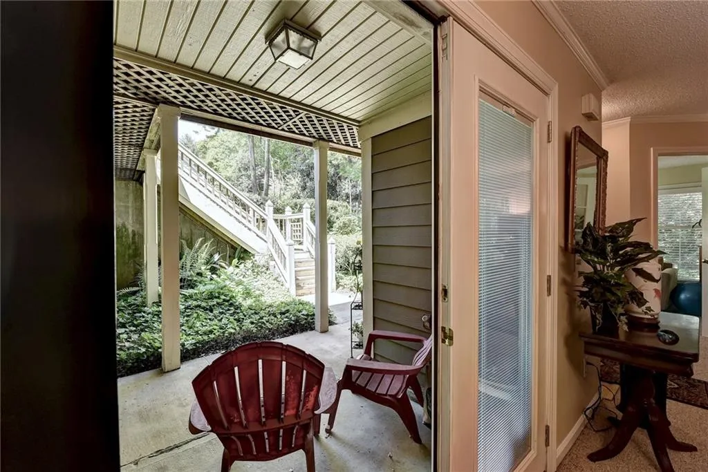 208 Abingdon Way, Sandy Springs, Georgia 30328, 1 Bedroom Bedrooms, ,1 BathroomBathrooms,Residential,Sold,208 Abingdon Way,6872314