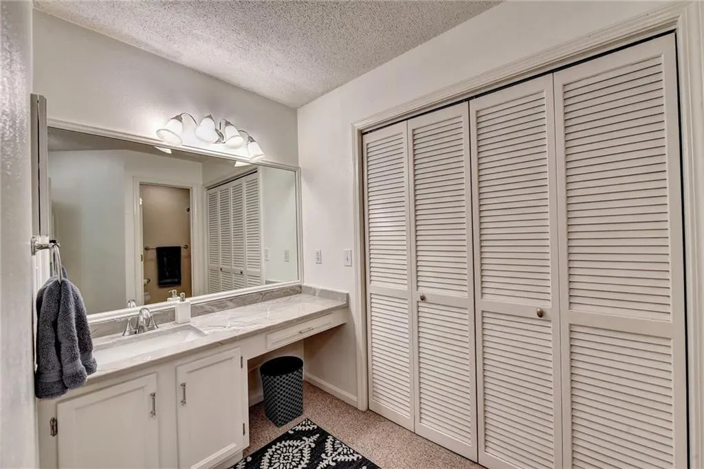 208 Abingdon Way, Sandy Springs, Georgia 30328, 1 Bedroom Bedrooms, ,1 BathroomBathrooms,Residential,Sold,208 Abingdon Way,6872314