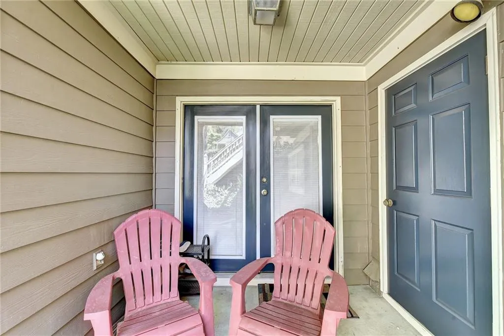 208 Abingdon Way, Sandy Springs, Georgia 30328, 1 Bedroom Bedrooms, ,1 BathroomBathrooms,Residential,Sold,208 Abingdon Way,6872314