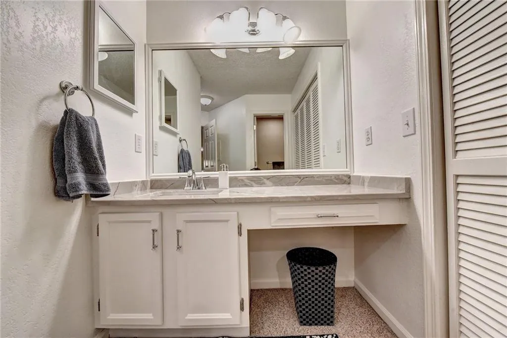 208 Abingdon Way, Sandy Springs, Georgia 30328, 1 Bedroom Bedrooms, ,1 BathroomBathrooms,Residential,Sold,208 Abingdon Way,6872314