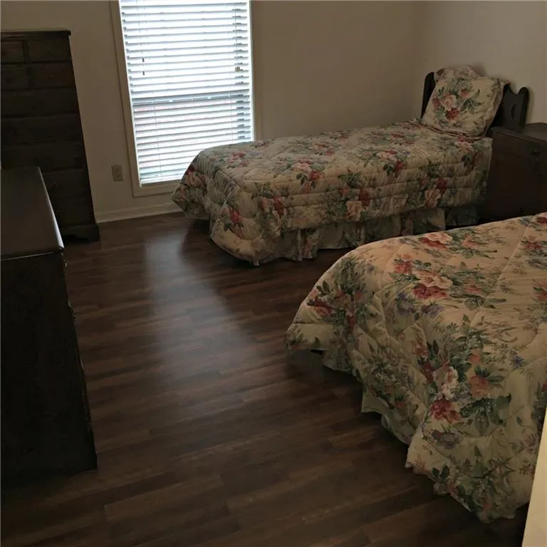 6851 Roswell Road Unit H-7, Atlanta, Georgia 30328, 2 Bedrooms Bedrooms, ,2 BathroomsBathrooms,Residential,Sold,6851 Roswell Road Unit H-7,5602930