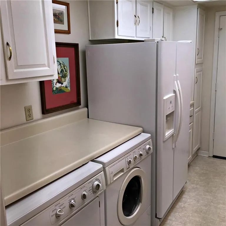 6851 Roswell Road Unit H-7, Atlanta, Georgia 30328, 2 Bedrooms Bedrooms, ,2 BathroomsBathrooms,Residential,Sold,6851 Roswell Road Unit H-7,5602930