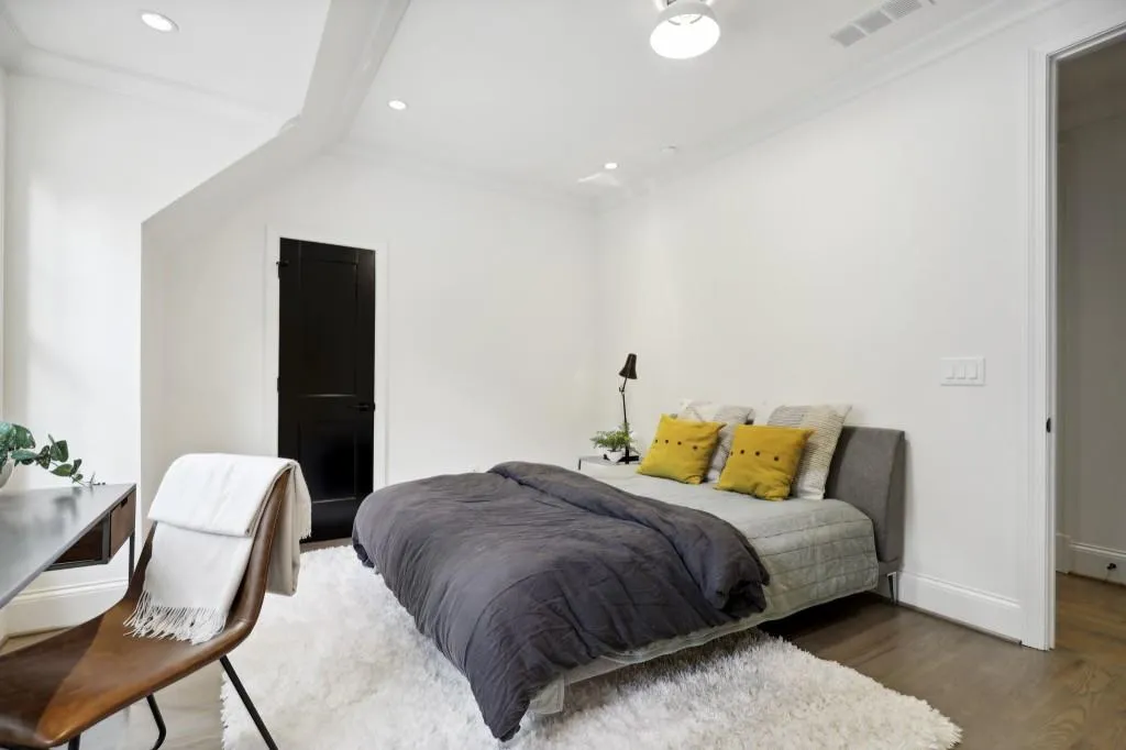 5335 Mount Vernon Parkway, Sandy Springs, Georgia 30327, 6 Bedrooms Bedrooms, ,6 BathroomsBathrooms,Residential,Sold,5335 Mount Vernon Parkway,7365735