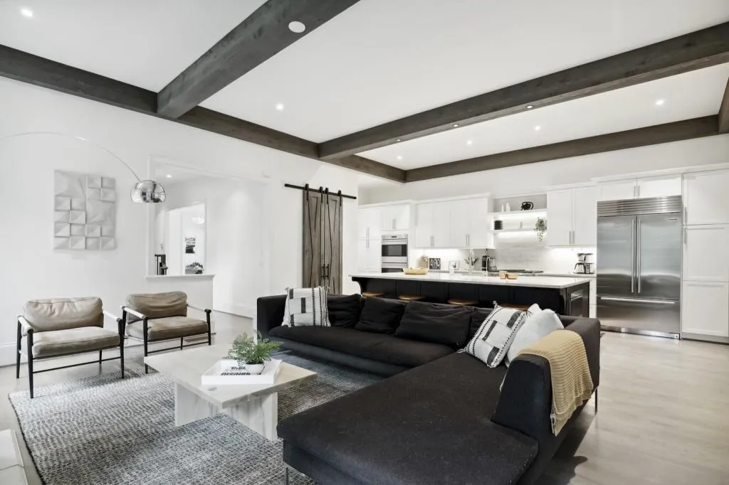 5335 Mount Vernon Parkway, Sandy Springs, Georgia 30327, 6 Bedrooms Bedrooms, ,6 BathroomsBathrooms,Residential,Sold,5335 Mount Vernon Parkway,7365735