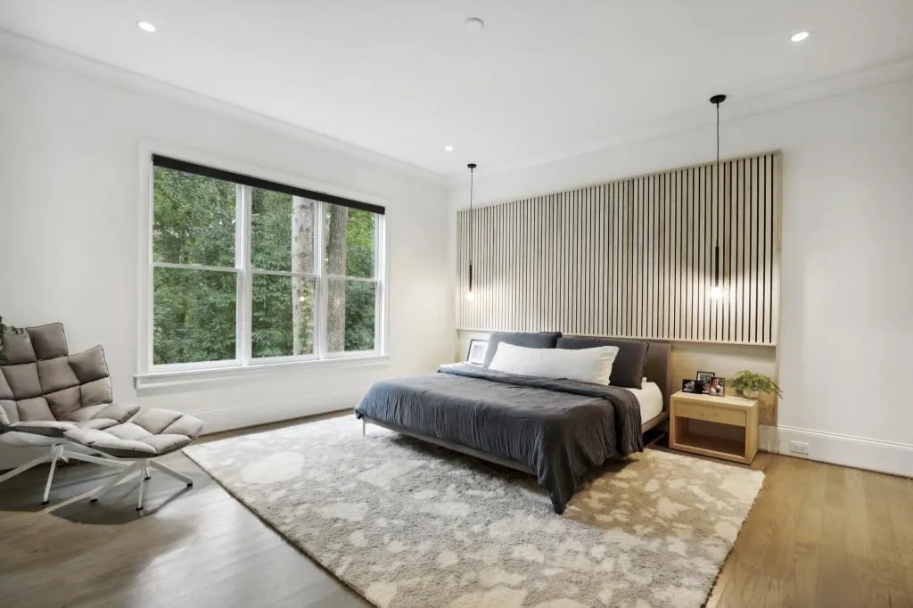 5335 Mount Vernon Parkway, Sandy Springs, Georgia 30327, 6 Bedrooms Bedrooms, ,6 BathroomsBathrooms,Residential,Sold,5335 Mount Vernon Parkway,7365735