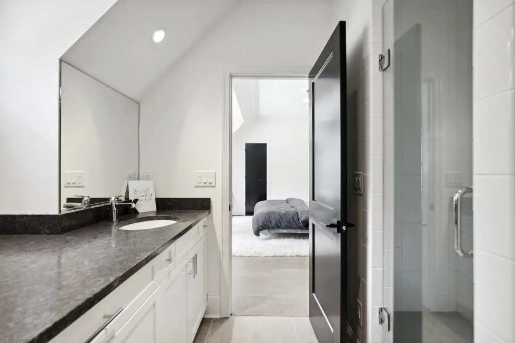 5335 Mount Vernon Parkway, Sandy Springs, Georgia 30327, 6 Bedrooms Bedrooms, ,6 BathroomsBathrooms,Residential,Sold,5335 Mount Vernon Parkway,7365735