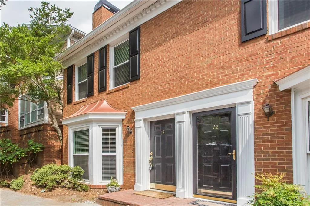 7500 Roswell Road Unit 13, Atlanta, Georgia 30350, 2 Bedrooms Bedrooms, ,2 BathroomsBathrooms,Residential,Sold,7500 Roswell Road Unit 13,6562393