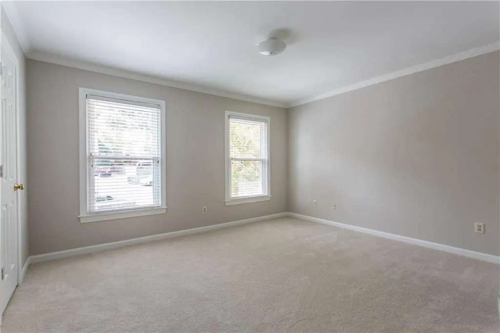 7500 Roswell Road Unit 13, Atlanta, Georgia 30350, 2 Bedrooms Bedrooms, ,2 BathroomsBathrooms,Residential,Sold,7500 Roswell Road Unit 13,6562393