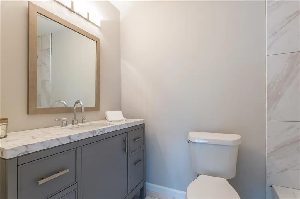 7500 Roswell Road Unit 13, Atlanta, Georgia 30350, 2 Bedrooms Bedrooms, ,2 BathroomsBathrooms,Residential,Sold,7500 Roswell Road Unit 13,6562393