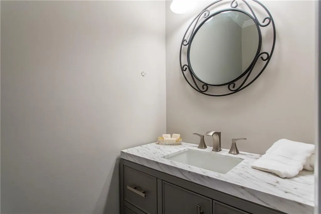 7500 Roswell Road Unit 13, Atlanta, Georgia 30350, 2 Bedrooms Bedrooms, ,2 BathroomsBathrooms,Residential,Sold,7500 Roswell Road Unit 13,6562393