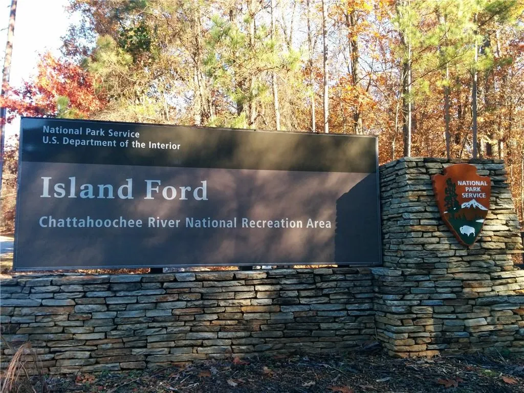 7500 Roswell Road Unit 13, Atlanta, Georgia 30350, 2 Bedrooms Bedrooms, ,2 BathroomsBathrooms,Residential,Sold,7500 Roswell Road Unit 13,6562393