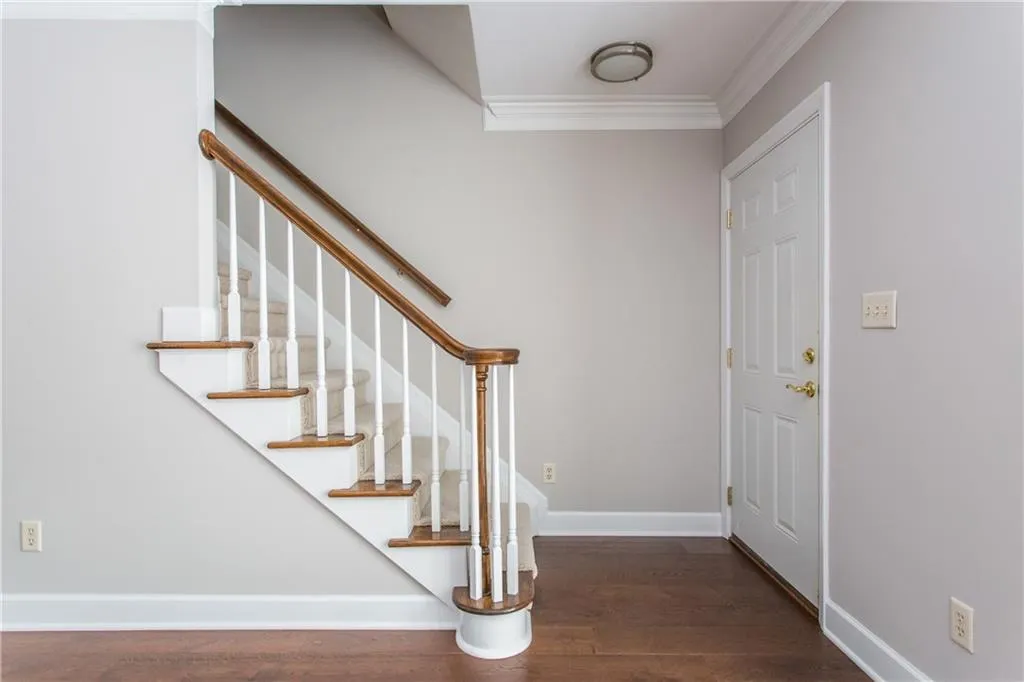 7500 Roswell Road Unit 13, Atlanta, Georgia 30350, 2 Bedrooms Bedrooms, ,2 BathroomsBathrooms,Residential,Sold,7500 Roswell Road Unit 13,6562393