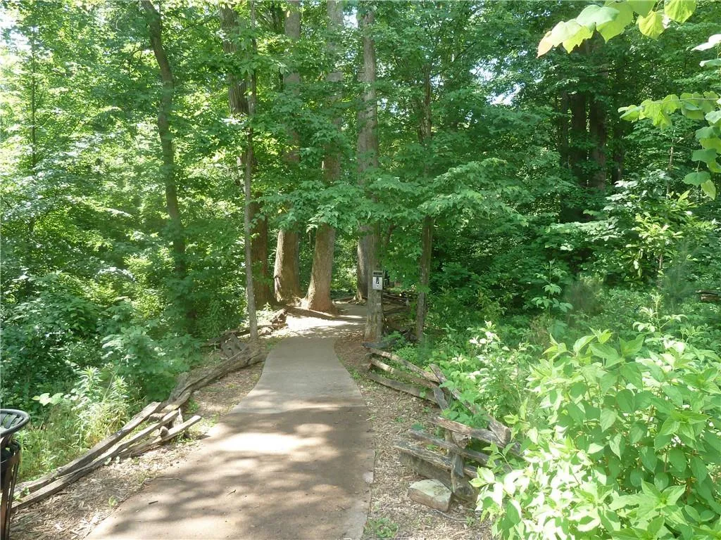 7500 Roswell Road Unit 13, Atlanta, Georgia 30350, 2 Bedrooms Bedrooms, ,2 BathroomsBathrooms,Residential,Sold,7500 Roswell Road Unit 13,6562393