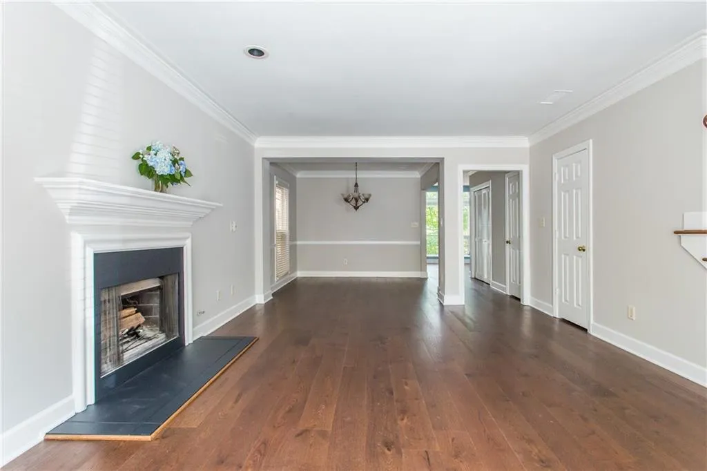 7500 Roswell Road Unit 13, Atlanta, Georgia 30350, 2 Bedrooms Bedrooms, ,2 BathroomsBathrooms,Residential,Sold,7500 Roswell Road Unit 13,6562393