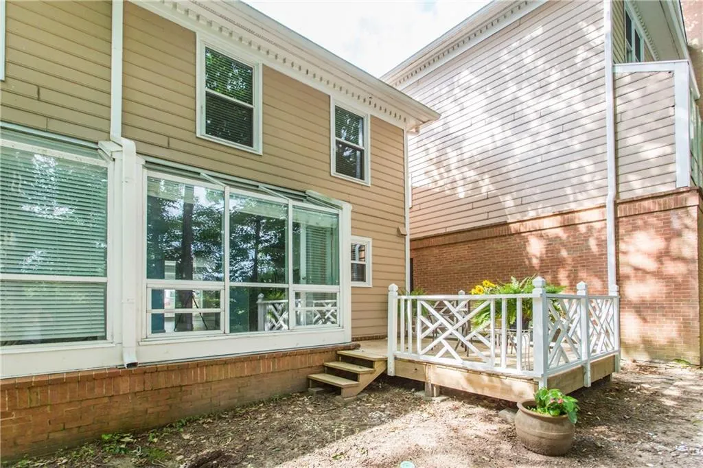 7500 Roswell Road Unit 13, Atlanta, Georgia 30350, 2 Bedrooms Bedrooms, ,2 BathroomsBathrooms,Residential,Sold,7500 Roswell Road Unit 13,6562393