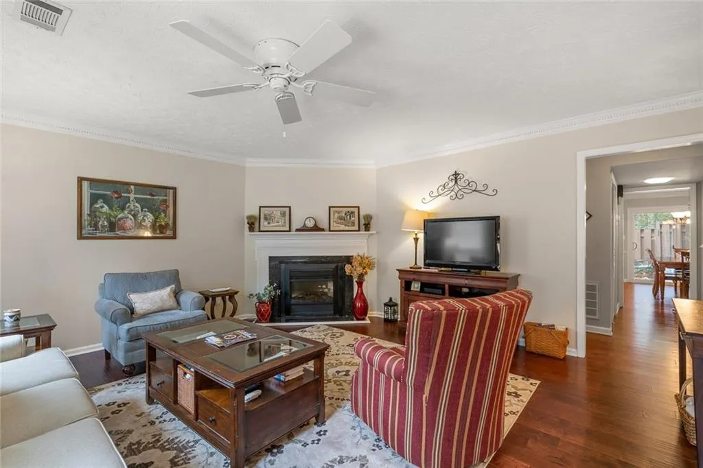 444 The North Chace Unit 8, Atlanta, Georgia 30328, 3 Bedrooms Bedrooms, ,2 BathroomsBathrooms,Residential,Sold,444 The North Chace Unit 8,7144795