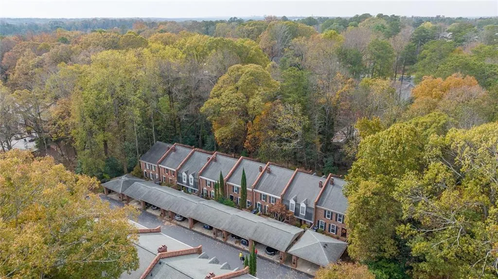 444 The North Chace Unit 8, Atlanta, Georgia 30328, 3 Bedrooms Bedrooms, ,2 BathroomsBathrooms,Residential,Sold,444 The North Chace Unit 8,7144795