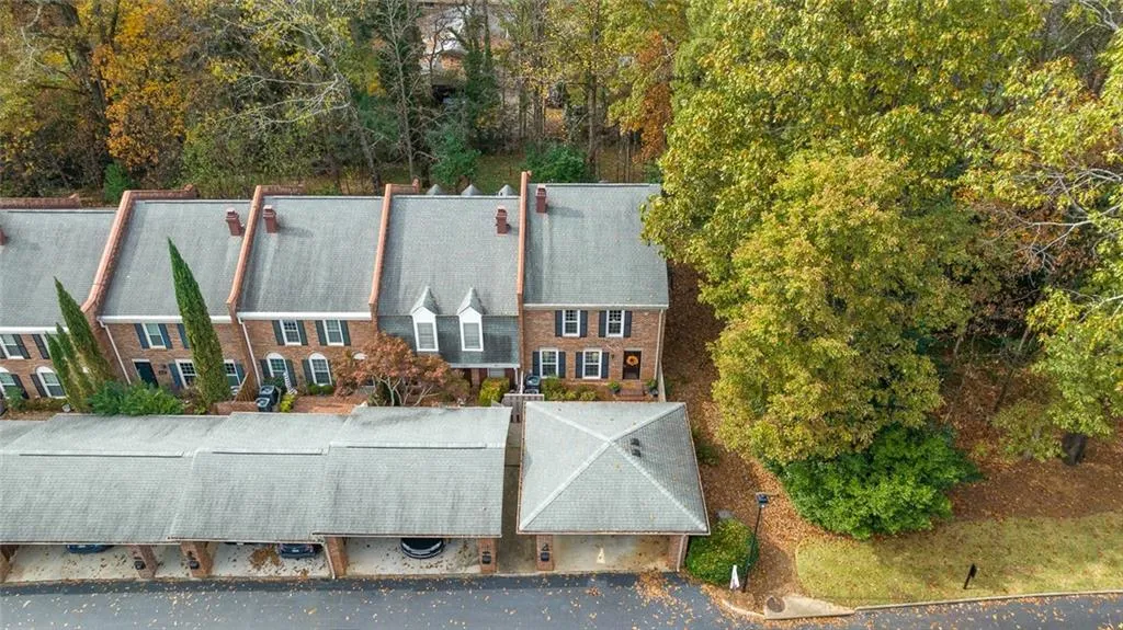 444 The North Chace Unit 8, Atlanta, Georgia 30328, 3 Bedrooms Bedrooms, ,2 BathroomsBathrooms,Residential,Sold,444 The North Chace Unit 8,7144795