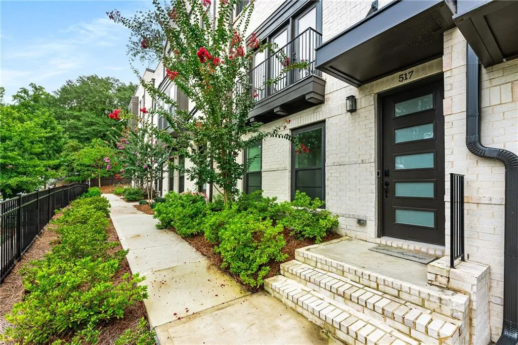 517 Whitlox Road Nw, Atlanta, Georgia 30318, 4 Bedrooms Bedrooms, ,3 BathroomsBathrooms,Residential,For Sale,517 Whitlox Road Nw,7626636