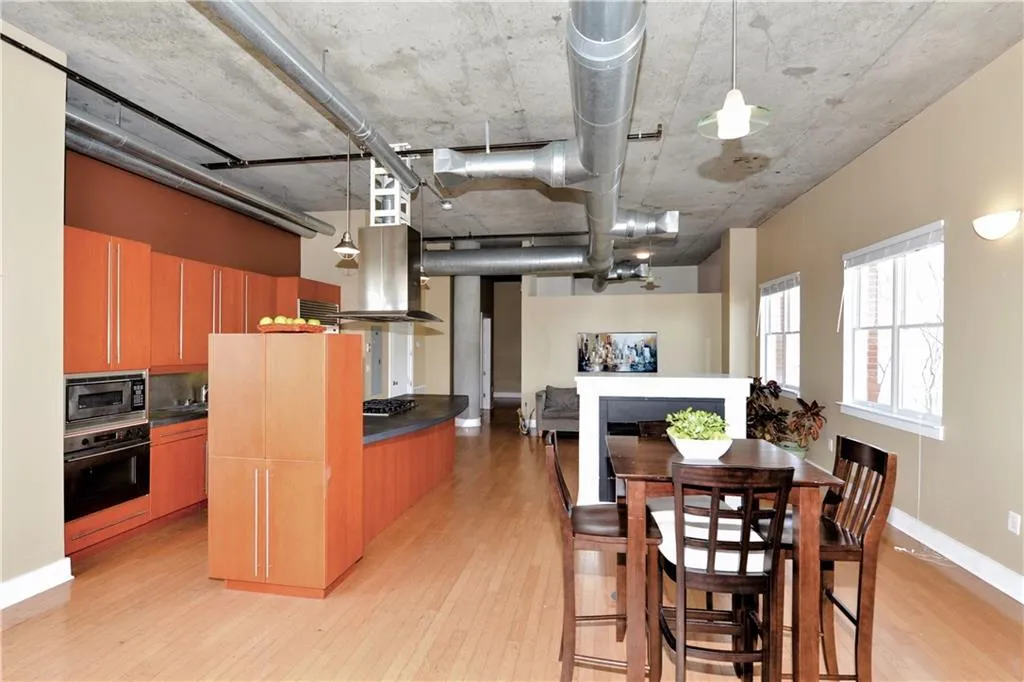 1058 Piedmont Avenue Ne Unit 503, Atlanta, Georgia 30309, 2 Bedrooms Bedrooms, ,2 BathroomsBathrooms,Residential,Sold,1058 Piedmont Avenue Ne Unit 503,5991273