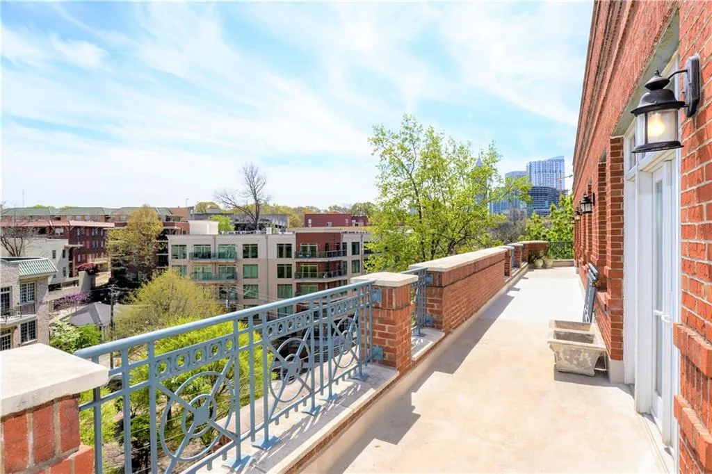 1058 Piedmont Avenue Ne Unit 503, Atlanta, Georgia 30309, 2 Bedrooms Bedrooms, ,2 BathroomsBathrooms,Residential,Sold,1058 Piedmont Avenue Ne Unit 503,5991273