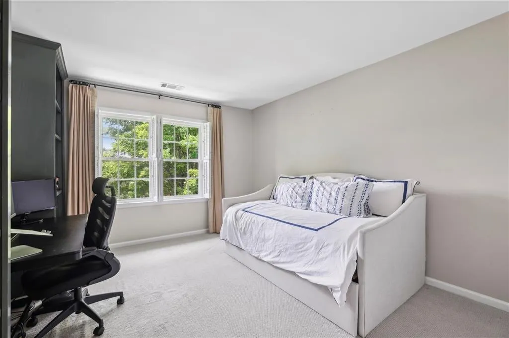 4545 Wieuca Road Ne Unit 22, Atlanta, Georgia 30342, 3 Bedrooms Bedrooms, ,2 BathroomsBathrooms,Residential,For Sale,4545 Wieuca Road Ne Unit 22,7623703