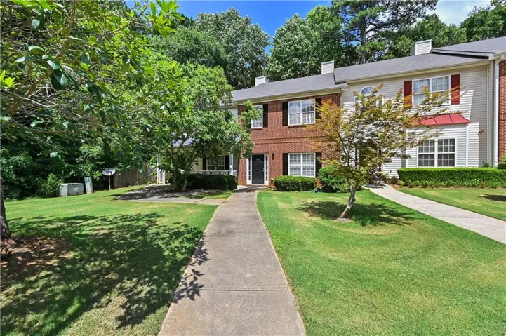 5090 Leeshire Trace, Tucker, Georgia 30084