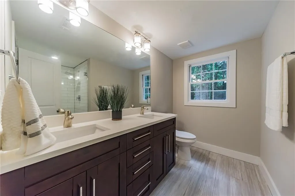 360 Forest Valley Court, Atlanta, Georgia 30342, 5 Bedrooms Bedrooms, ,3 BathroomsBathrooms,Residential,Sold,360 Forest Valley Court,6565966