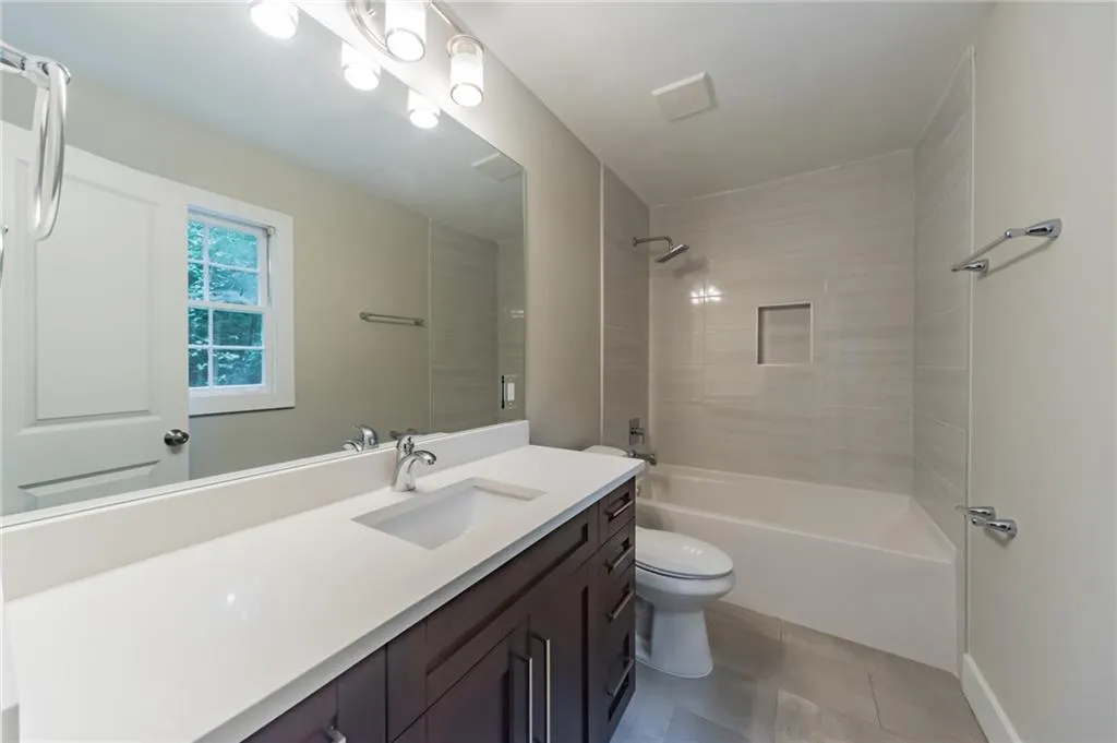 360 Forest Valley Court, Atlanta, Georgia 30342, 5 Bedrooms Bedrooms, ,3 BathroomsBathrooms,Residential,Sold,360 Forest Valley Court,6565966