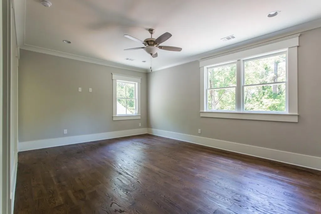 1005 W Kingston Drive, Atlanta, Georgia 30342, 5 Bedrooms Bedrooms, ,5 BathroomsBathrooms,Residential,Sold,1005 W Kingston Drive,5846989