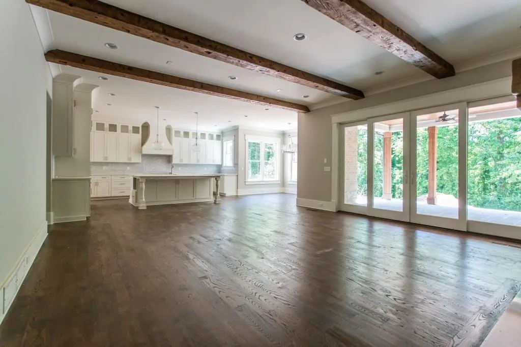 1005 W Kingston Drive, Atlanta, Georgia 30342, 5 Bedrooms Bedrooms, ,5 BathroomsBathrooms,Residential,Sold,1005 W Kingston Drive,5846989