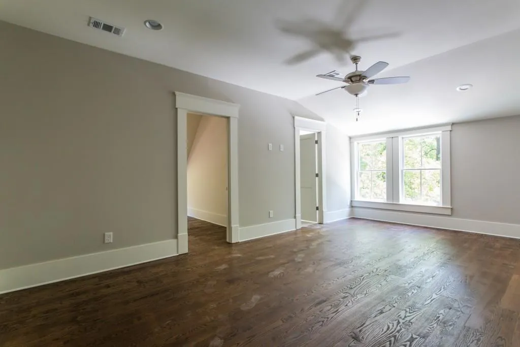 1005 W Kingston Drive, Atlanta, Georgia 30342, 5 Bedrooms Bedrooms, ,5 BathroomsBathrooms,Residential,Sold,1005 W Kingston Drive,5846989