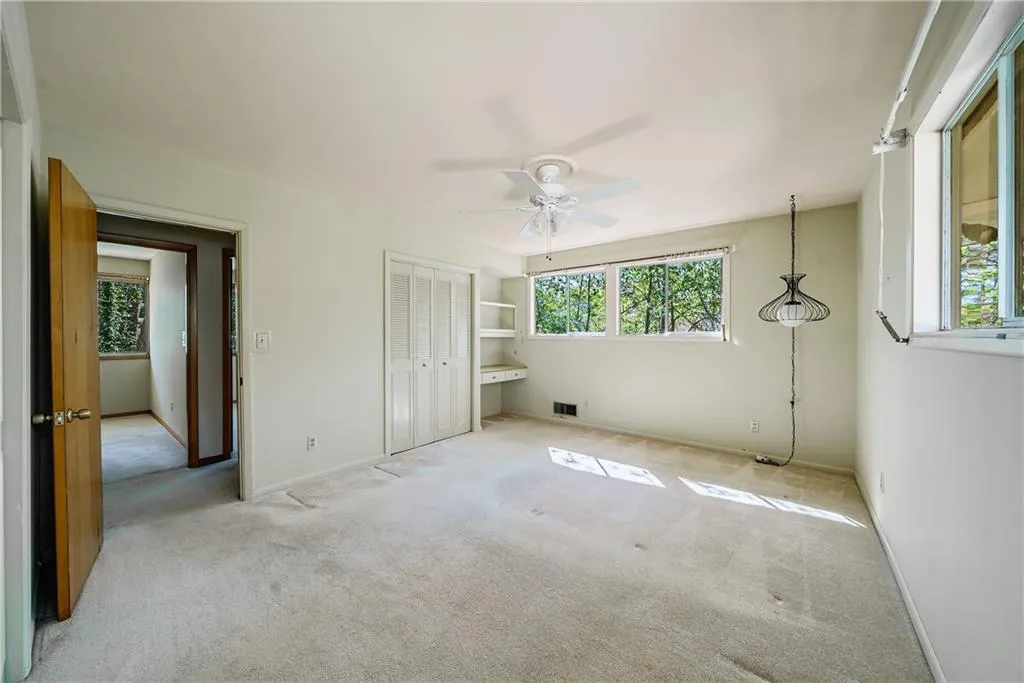285 River Valley Road, Sandy Springs, Georgia 30328, 4 Bedrooms Bedrooms, ,2 BathroomsBathrooms,Residential,Sold,285 River Valley Road,7184716