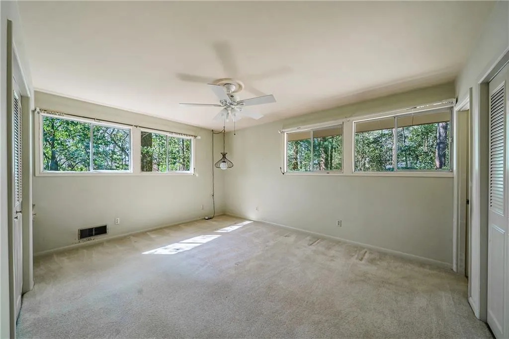 285 River Valley Road, Sandy Springs, Georgia 30328, 4 Bedrooms Bedrooms, ,2 BathroomsBathrooms,Residential,Sold,285 River Valley Road,7184716