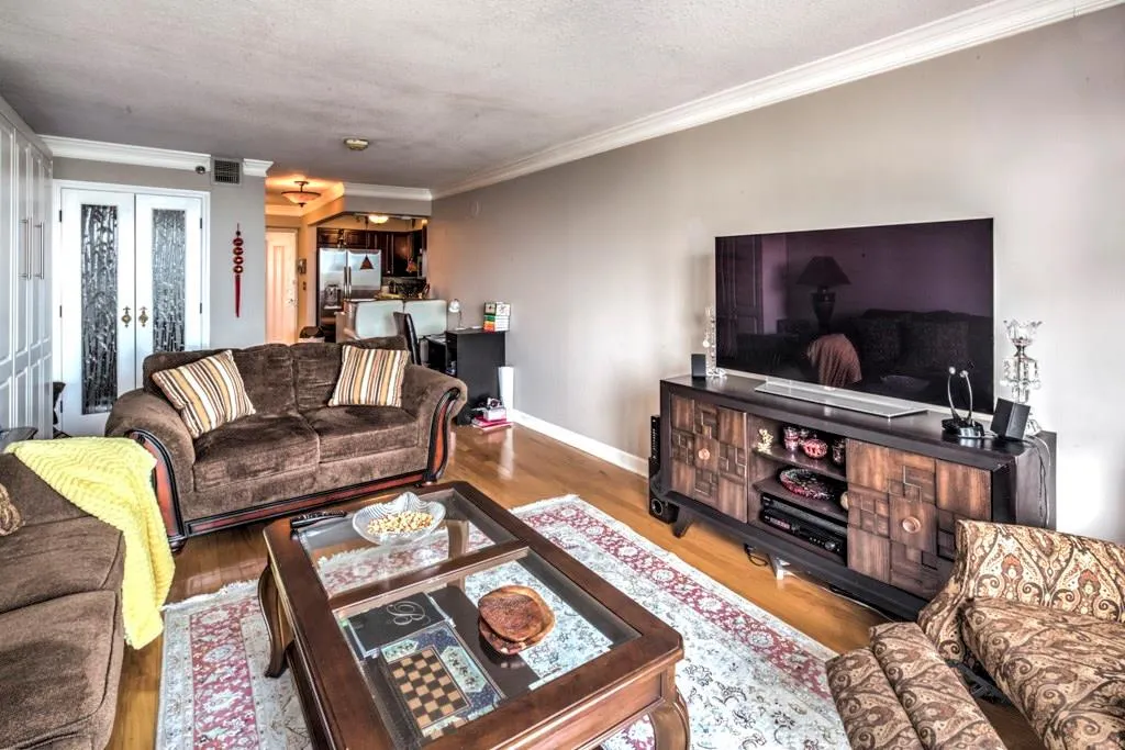 2870 Pharr Court South Nw Unit 2403, Atlanta, Georgia 30305, 1 Bedroom Bedrooms, ,1 BathroomBathrooms,Residential,Sold,2870 Pharr Court South Nw Unit 2403,5961922