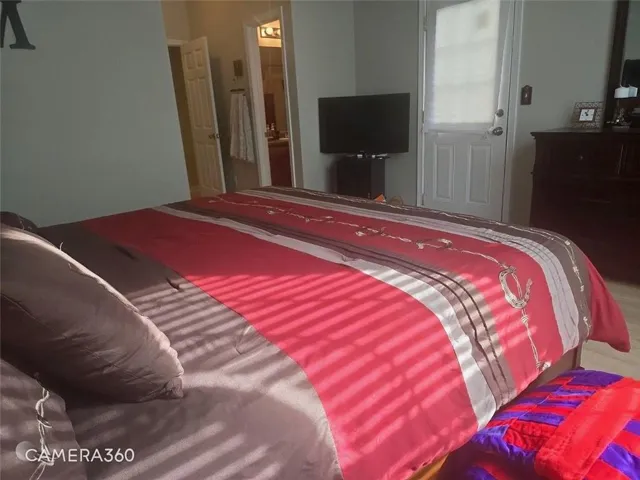 1170