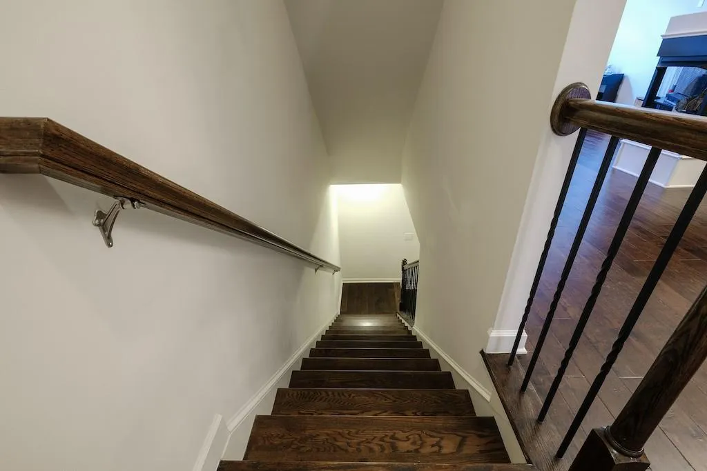 7355 Glisten Avenue, Atlanta, Georgia 30328, 3 Bedrooms Bedrooms, ,3 BathroomsBathrooms,Residential,Sold,7355 Glisten Avenue,6894386