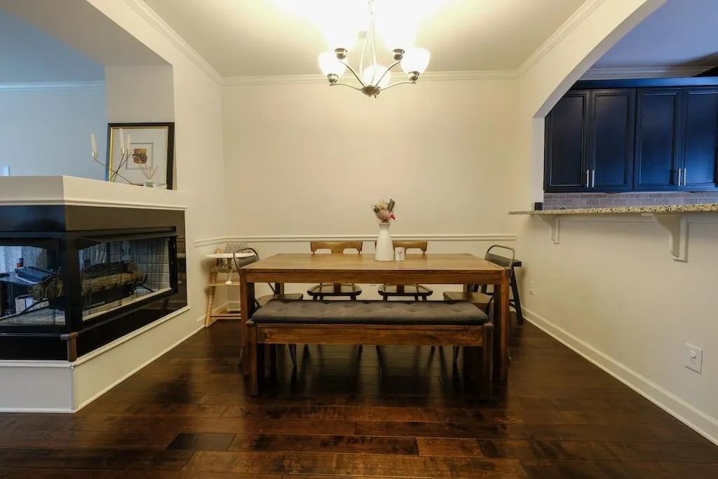 7355 Glisten Avenue, Atlanta, Georgia 30328, 3 Bedrooms Bedrooms, ,3 BathroomsBathrooms,Residential,Sold,7355 Glisten Avenue,6894386